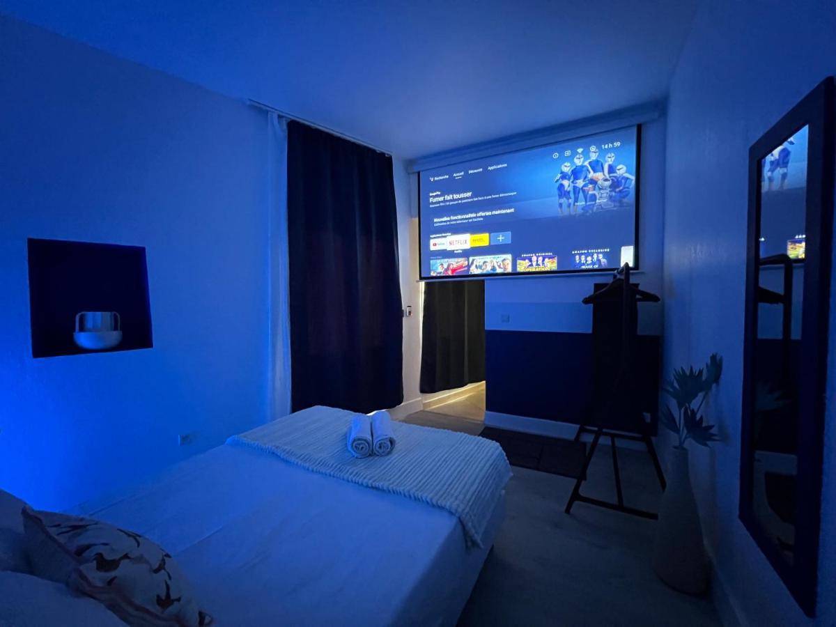 Roma Reva: Design Et Home Cinema Nimes Exterior photo