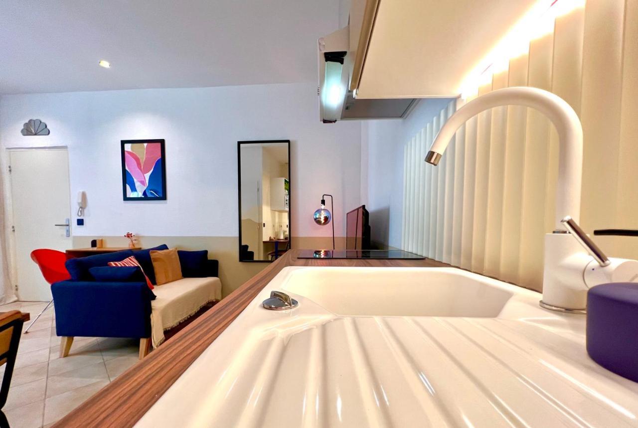 Roma Reva: Design Et Home Cinema Nimes Exterior photo